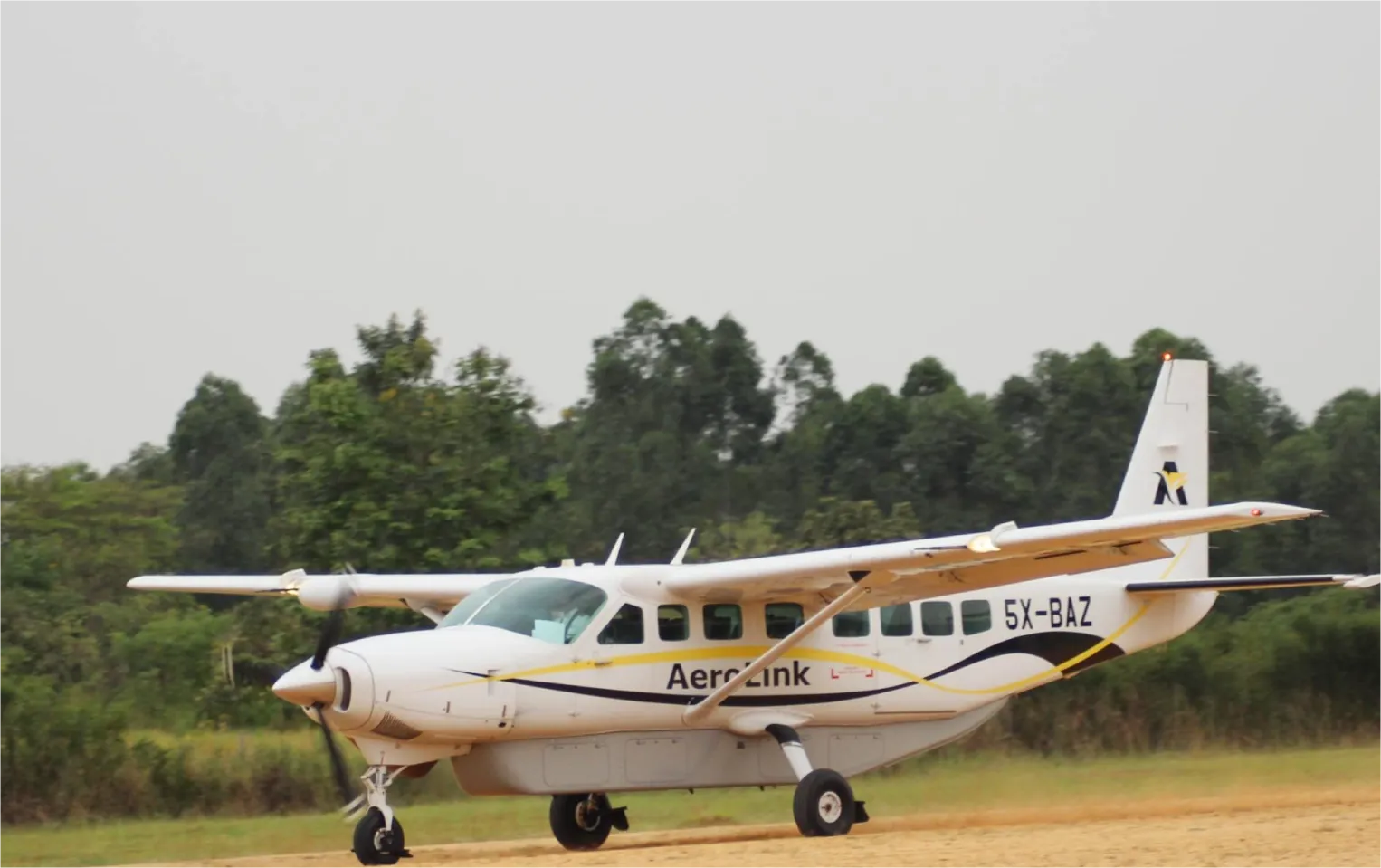 8 Days Uganda By Air Collection